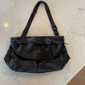 Lululemon Crossbody bag